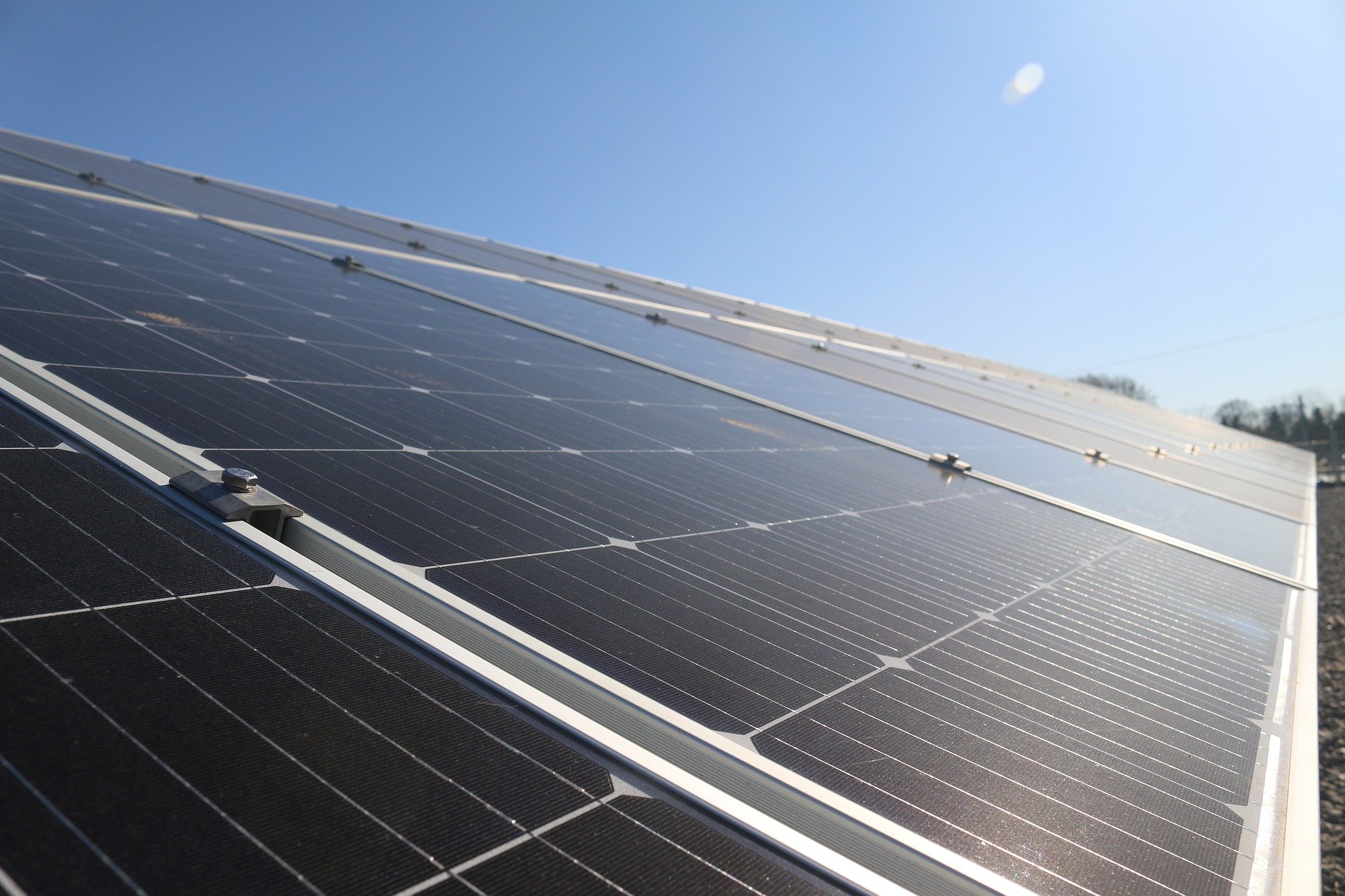 solar-5069790_1920